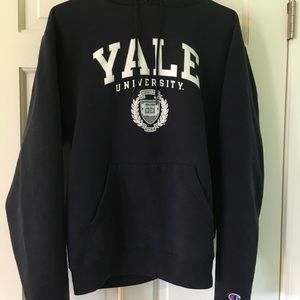 YALE Champion Sweatshirt